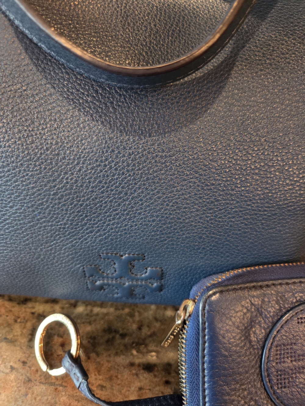 Tory Burch Navy Leather Shoulder Bag with Small Wallet - Picture 2 of 8
